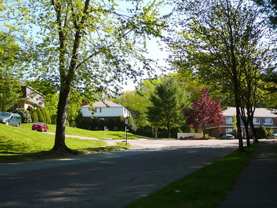 Heritage Hill Entrance. Buildings D, E and G (right to left)
