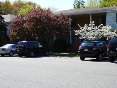 Building A (49 - 64 Farrwood Dr)